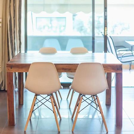 Glyfada Glass-Walled Designed Apt Athens Ngoại thất bức ảnh
