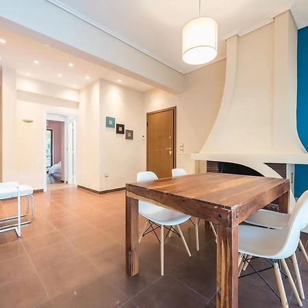 Glyfada Glass-Walled Designed Apt Athens Ngoại thất bức ảnh